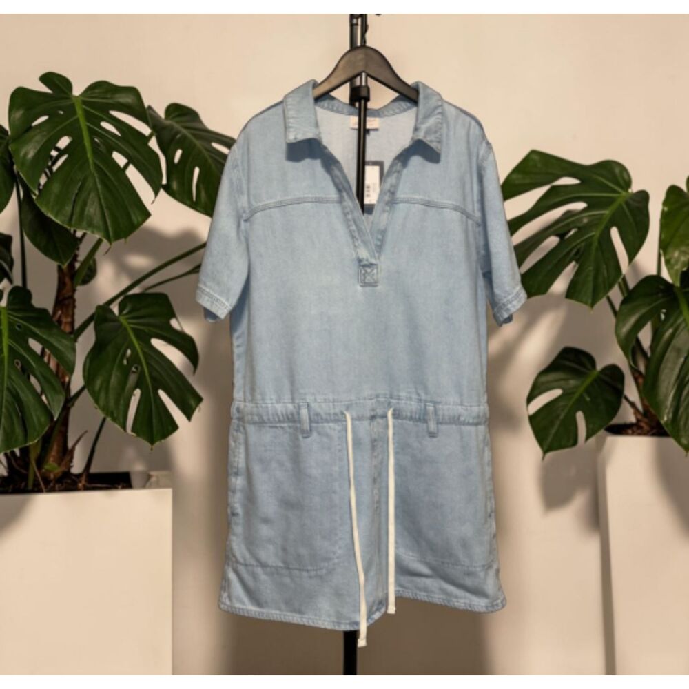 Universal Thread Women’s Chambray Utility Dress Size Large Light Wash